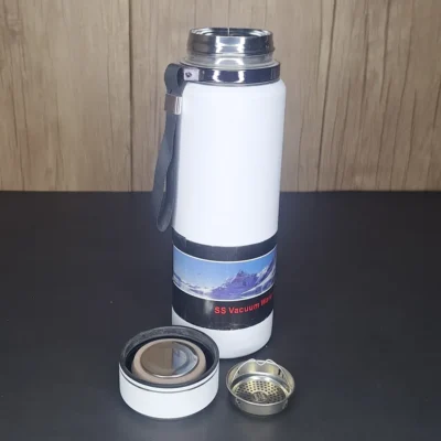 White SS Vacuum Water Bottle (2) White SS Vacuum Water Bottle - Image 2 | Karkhano Market Pakistan