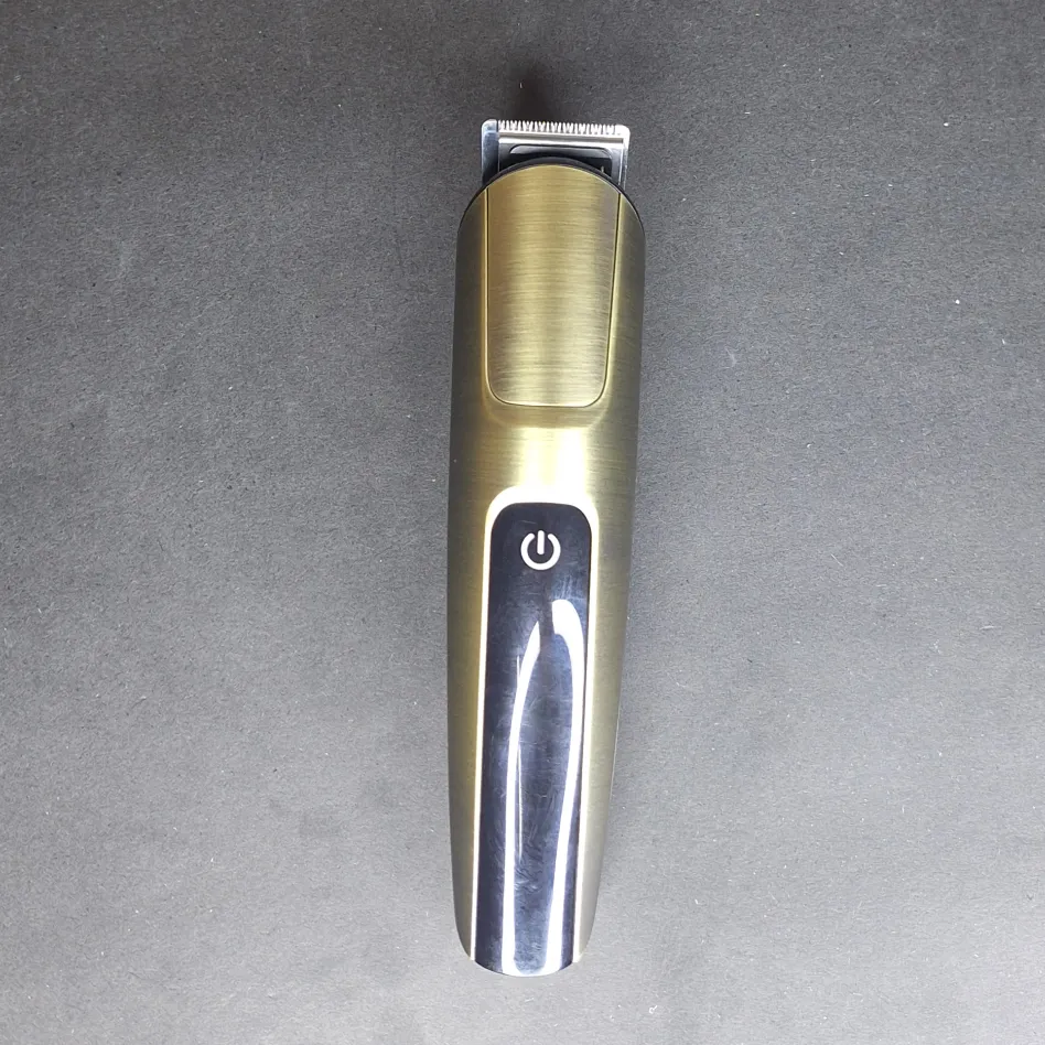 5 in 1 grooming kit men Pakistan