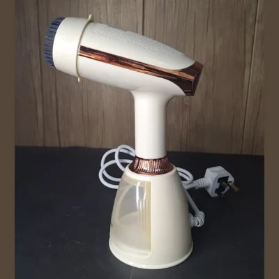Silver Crest Handheld Garment Steamer Silver Crest Handheld Garment Steamer