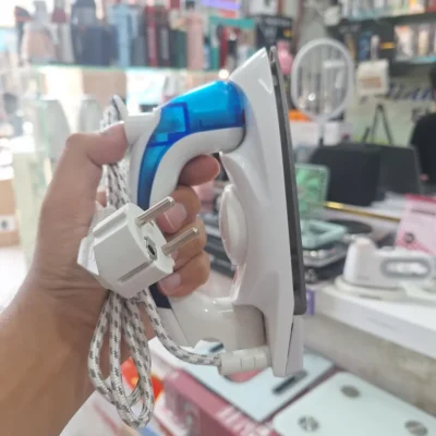 Foldable Travel Iron – Compact & Convenient