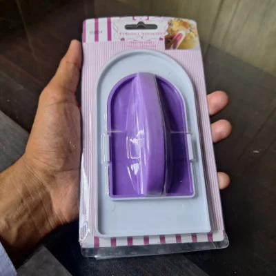 Fondant Smoother Tool – Even Cake Finishing