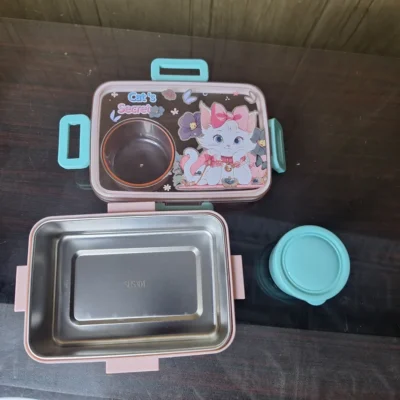 Kids cartoon lunch box (3) Kids Cartoon Lunch Box – Leak Proof Design