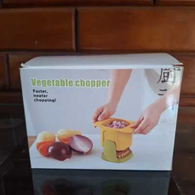 Hand-Operated Vegetable Chopper for Quick Prep