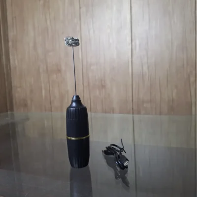 Portable milk frother maker for coffee