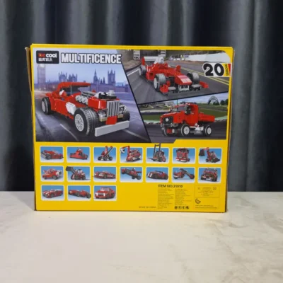 Decool 31010 - Instruction Booklet Decool 31010 instruction booklet in opened box