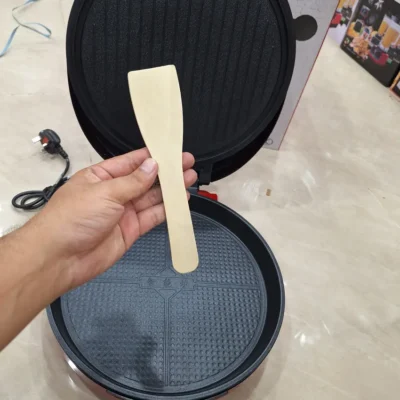 MITCMOLARD MM-PM-02040 - Included Spatula Wooden spatula included with MITCMOLARD MM-PM-02040 baking pan