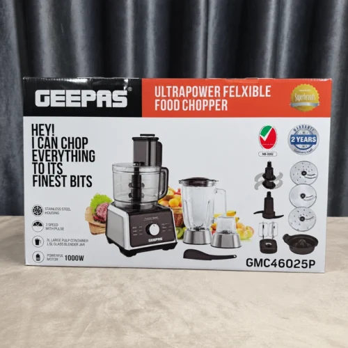 Geepas GMC46025P UltraPower Flexible Food Chopper — motor and stainless-steel attachments Geepas GMC46025P UltraPower Flexible Food Chopper motor and stainless-steel attachments