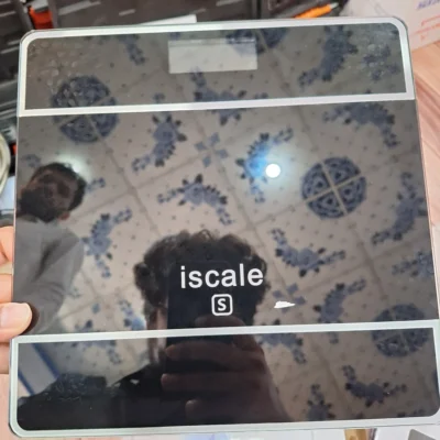 iScale S Bathroom Scale - Top Glass Surface Angle