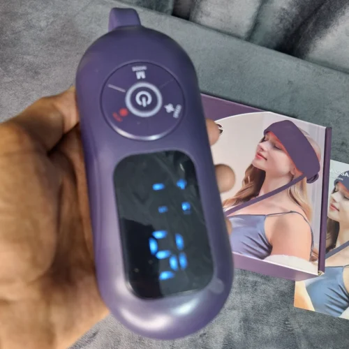MDHL Head Airbag Massage Instrument - Display Close Up MDHL Head Airbag Massage Instrument - Display Close Up