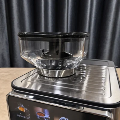 Uakeen Espresso Coffee Machine with Grinder ZL-1509 — product view 4 Uakeen Espresso Coffee Machine with Grinder ZL-1509 product view 4