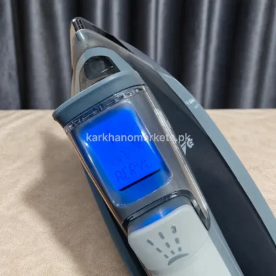 LCD Display Close-up Uakeen ZL-809 digital steam iron LCD display